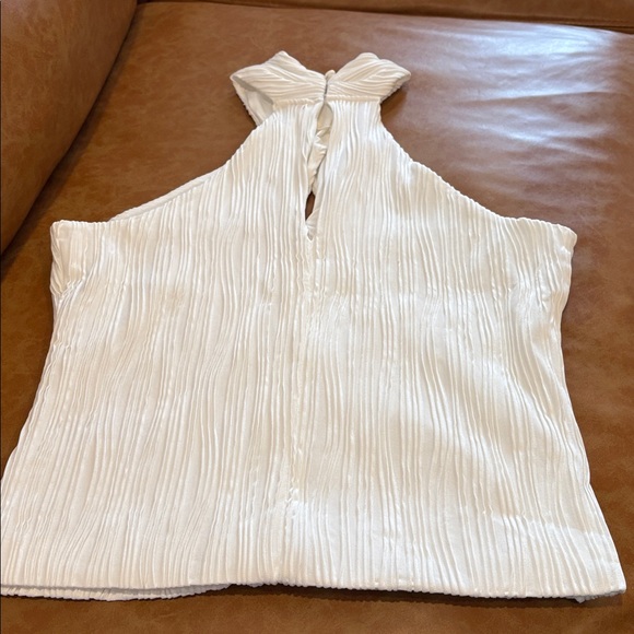 By Anthropologie Cross Neck Halter Top - White - Size Medium - Picture 12 of 13